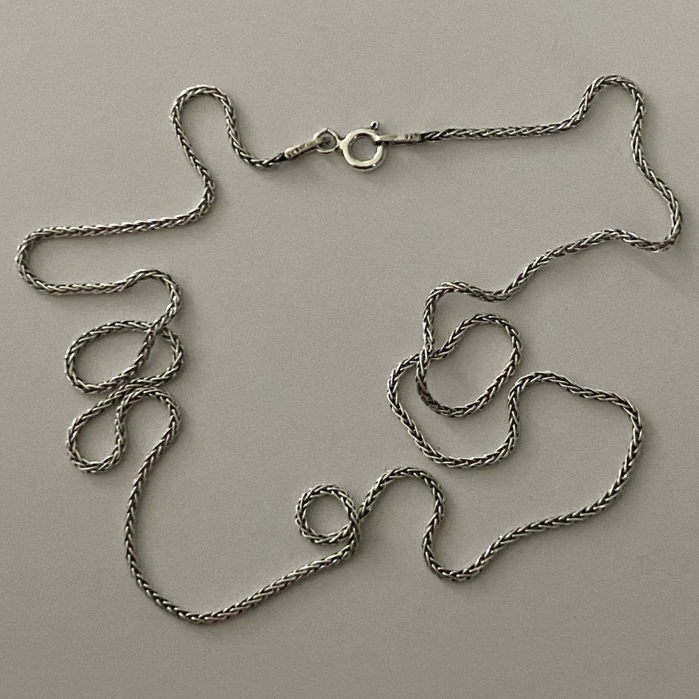 925 silver 21.75” 1mm wheat chain necklace 21.75 inches Unisex